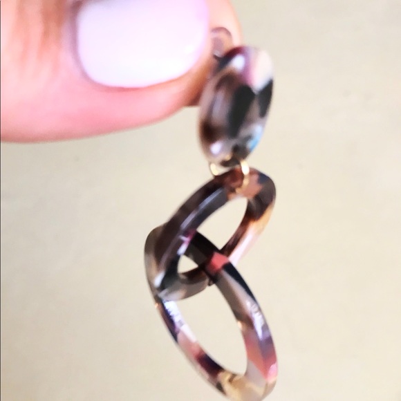 NEW Rainbow Marbled Circle Chain Earrings 🌈 - Picture 2 of 3